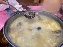 -侠成水上农庄(工业大道店)
