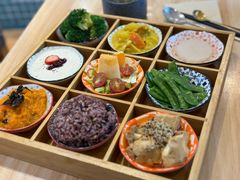 -轻蔬不用等·素食(江苏路店)