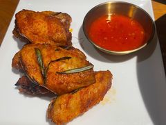 -JINNS锦时 steak&pizza(浸信会礼拜堂旧址店)