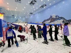 -广州热雪奇迹