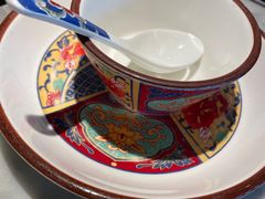 -尚尚仙·酸汤猪手·猪肚鸡火锅(华联万柳购物中心店)