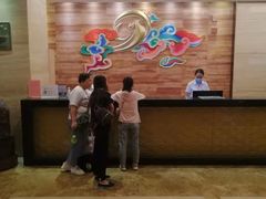 -天下凤凰大酒店