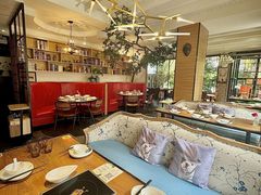 -樾餐厅泰式海鲜火锅(民歌湖店)