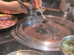 -韩烧牛中牛·甄选黑牛烤肉(黑金店)