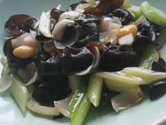 西芹百合-小白鲨工夫潮膳(曲江店)