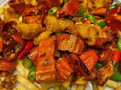 -临界音乐酒馆·小龙虾·江湖菜(华熙LIVE·鱼洞店)
