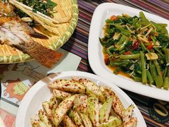 傣族凉拌生芒果-呐咪傣园·云南菜(石厦店)