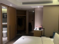 -珠海拱北富华里环宇城亚朵酒店