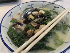 -明本湛江鸡•海鲜小厨(陈家祠店)