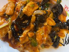 -何适山庄 ·可团建(水长城P2停车场店)