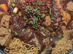 -吞鱼兽麻辣烤鱼(万达店)