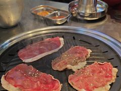 -哈哈碳都·牛肋条无限自助烤肉(台江万达店)