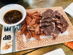 -乔家小院•本地小海鲜•非遗驴肉(万年泉路店)