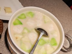 苹果丝瓜手打三鲜-虹潮荟·餐桌上的美食地理(太阳宫店)