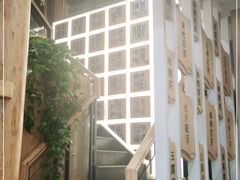 -霸王茶姬(南强街店)