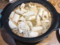 -菌海森林·非遗野生菌火锅(西山区滇池路摩根道店)