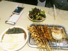 -天津乾毓德饭庄·清真传统炒菜·海鲜烧烤(咸阳路店)