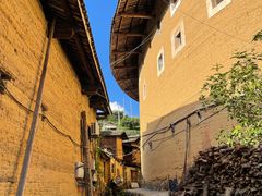-南靖田螺坑土楼群景区
