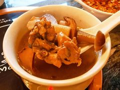 -慢丽江·云南野生菌土鸡锅(付家庄店)