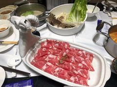 -红鼎豆捞·非遗鲍皇汤火锅(宝丰路店)