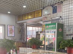 -八两八金·莱芜特色炒鸡(市南漳浦路店)