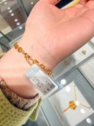 -周大福CHOW TAI FOOK(浦东八佰伴店)