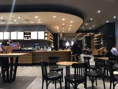 -星巴克臻选(郑州国贸360广场店)