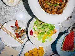 新派炸鲜奶-悦海·家宴·冰花皮皮虾大锅贴(宝龙店)