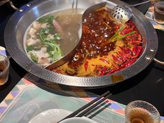 -廖掌柜·重庆鲜货火锅(上海首店)