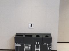 -椰小咖(亚龙湾东榕美食广场店)