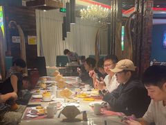 -四海一家自助餐(益田假日广场店)