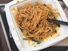 麻酱凉皮-魏家凉皮(中央广场店)