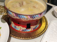 炉肉炖酸菜-后海16号·北京私房菜