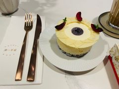 -潮一不贰·法式甜品·生日蛋糕·西式简餐(外滩店)