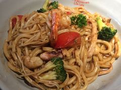 -Lia Cafe Bar Restaurant松山咖啡屋