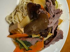 -嘻小北·兰州清汤牛肉面(太平洋森活天地店)