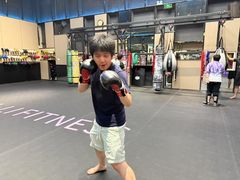 -滨力健身俱乐部