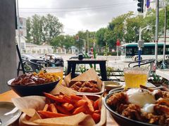 -8PINTS八品脱·日料·烧鸟·精酿小酒馆(莘庄店)