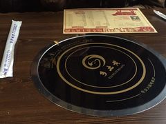 -乡土黄·鲜牛肉火锅·小龙虾(兴业街店)