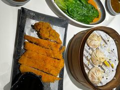 -馋三尺蟹粉小笼(人民广场店)