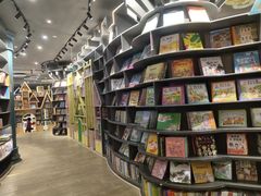 -新华书店(学府大道店)