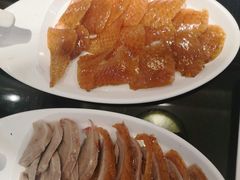 -皇城根·烤鸭·鱼头·家常菜(欧亚大观乐活城店)