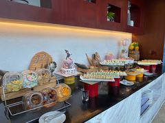 自助取餐区-华强广场酒店-椰香高空自助餐厅