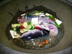 青椒紫苏锅-鲜潭蒸汽石锅鱼(五道口购物中心店)