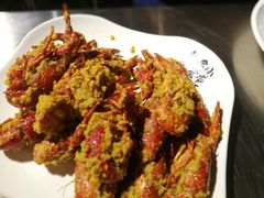 -龙巢盱眙龙虾·牛蛙·烧烤宵夜(八卦岭店)