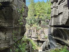 -梭布垭石林景区