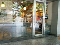 -星巴克(广州淘金路店)