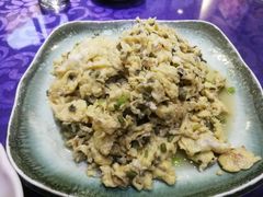 香椿芽炒蛋-威海渔村(静安旗舰店)