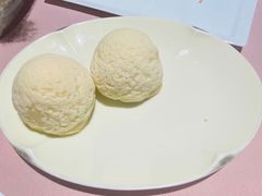 黑松露鹅肝包-新荣记(南京西路店)