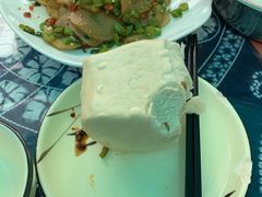 -瑞丰园庭院餐厅·白族传统家常菜